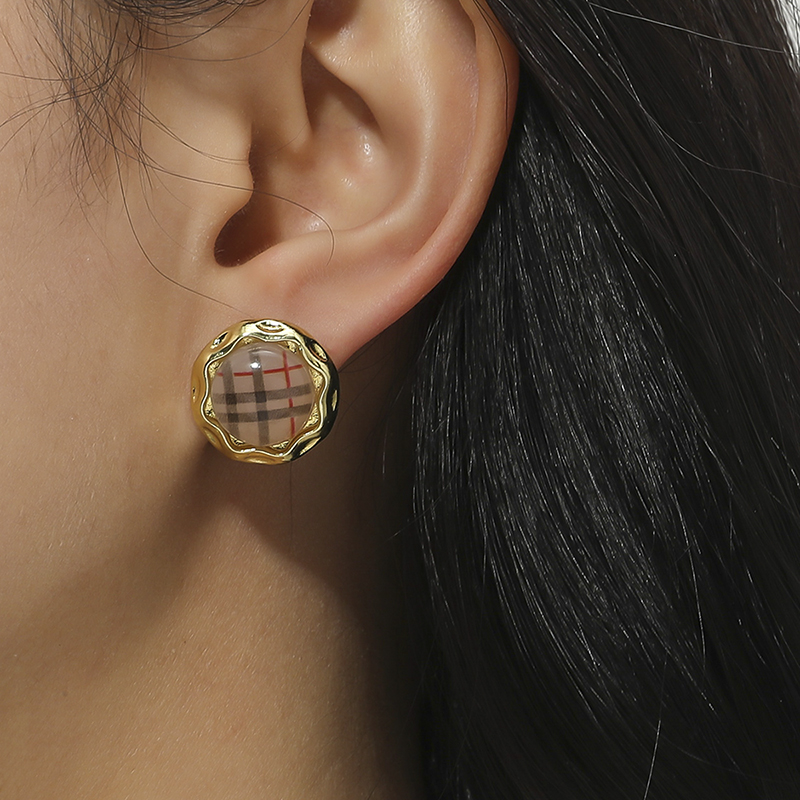 Fashion Plaid Alloy Resin Ear Studs 1 Pair display picture 7