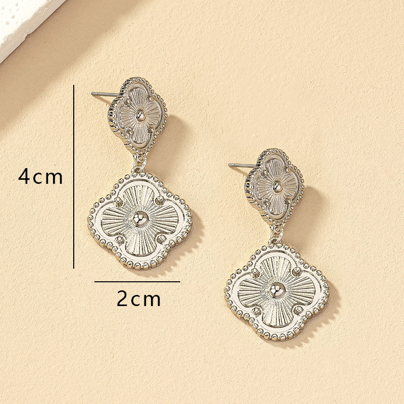 1 Pair Ig Style Retro Four Leaf Clover Plating Alloy Drop Earrings display picture 5