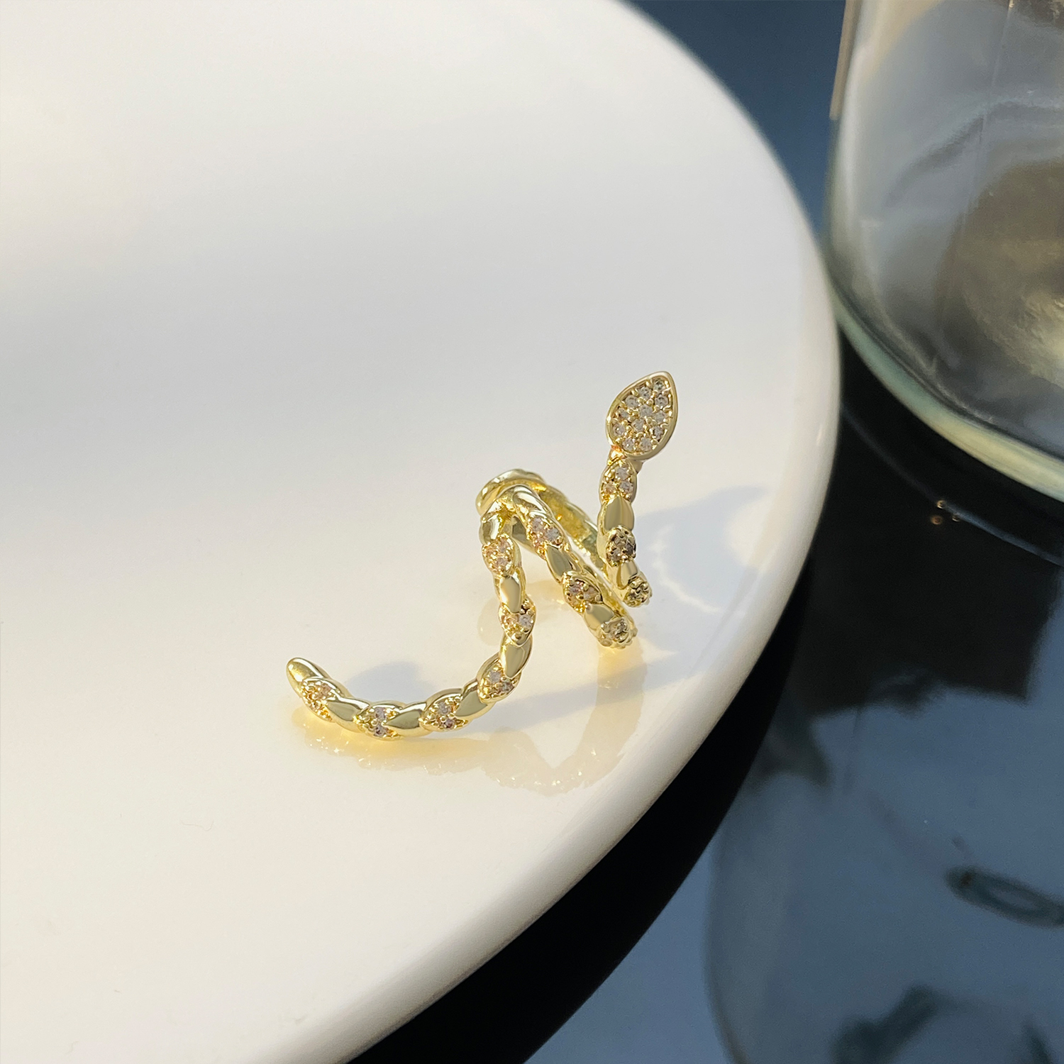 1 Piece Ig Style Simple Style Animal Snake Plating Copper 14k Gold Plated Silver Plated Ear Cuffs display picture 5