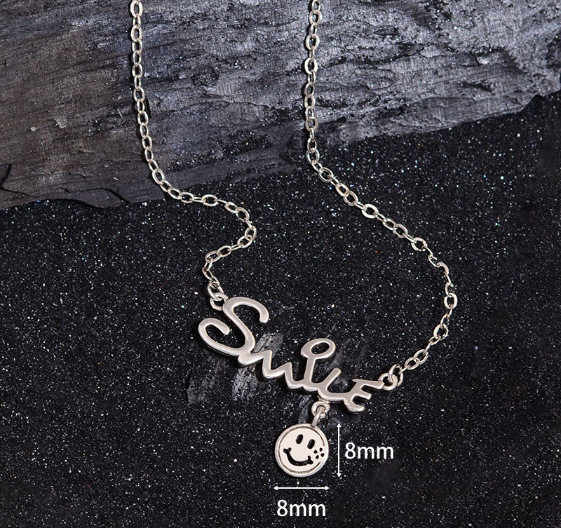 Simple Style Letter Smiley Face Copper Pendant Necklace display picture 4