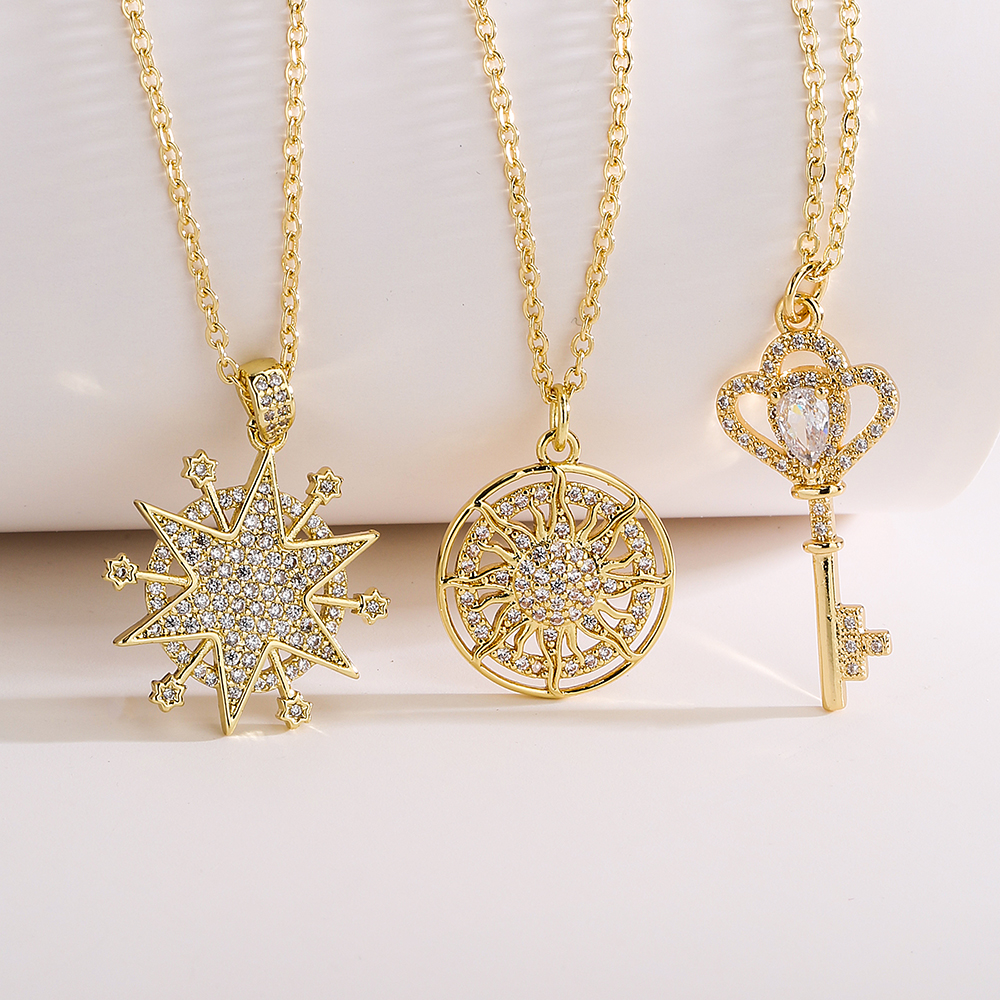 1 Piece Fashion Sun Key Copper Inlay Zircon Pendant Necklace display picture 7