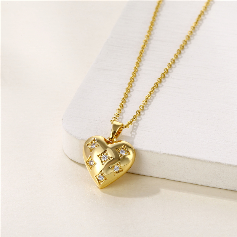 1 Piece Fashion Heart Shape Stainless Steel Brass Plating Inlay Zircon Pendant Necklace display picture 1