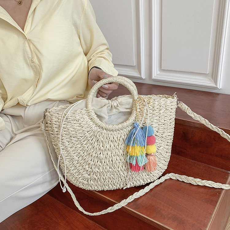 Women's All Seasons Straw Vintage Style Handbag Beach Bag display picture 1