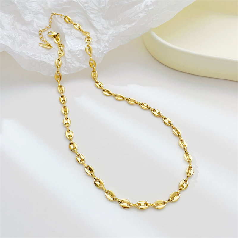 Simple Style Pig Nose Stainless Steel Plating Gold Plated Bracelets Necklace display picture 3
