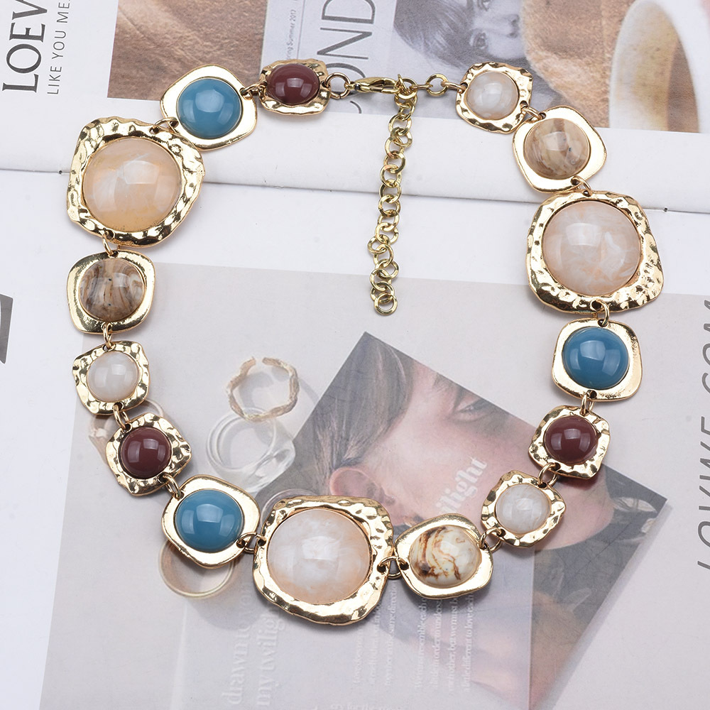 Retro Geometric Alloy Stone Plating Women's Bracelets Necklace display picture 6