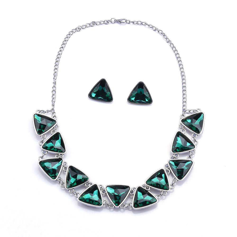 Retro Geometric Alloy Plating Inlay Zircon Women's Earrings Necklace display picture 3