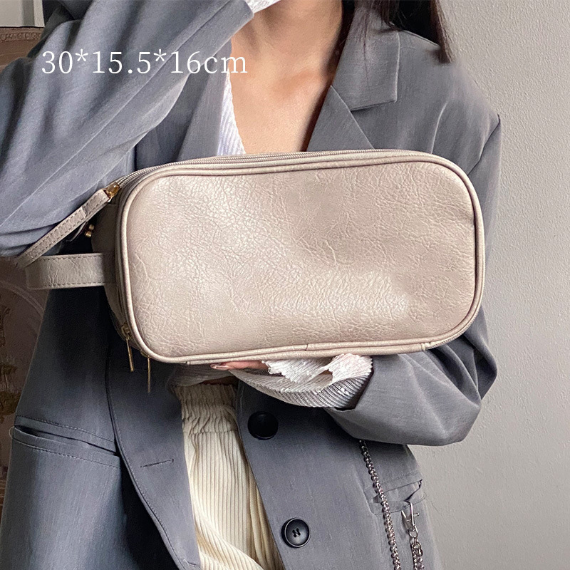Women's Pu Leather Solid Color Classic Style Oval Zipper Cosmetic Bag Travel Bag Wash Bag display picture 8