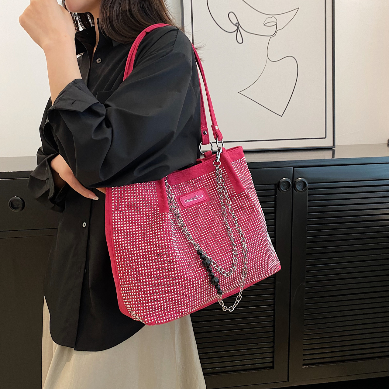 Women's Medium Pu Leather Solid Color Elegant Square Zipper Underarm Bag display picture 5
