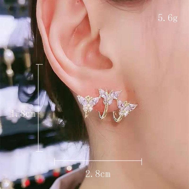 1 Pair Casual Glam Simple Style Moon Butterfly Bird Plating Inlay Alloy Rhinestones 14k Gold Plated Ear Studs display picture 8