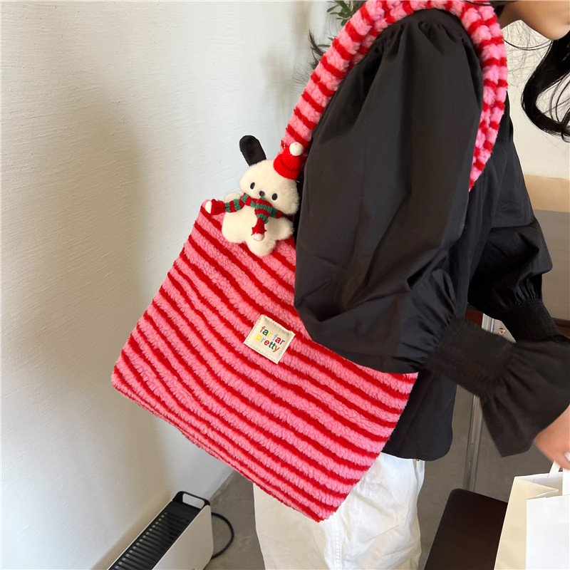 Women's Fleece Stripe Classic Style Square Magnetic Buckle Shoulder Bag display picture 13