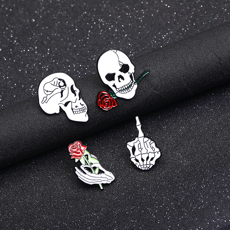 Cartoon Style Punk Flame Rose Skull Alloy Stamping Stoving Varnish Plating Unisex Brooches display picture 25