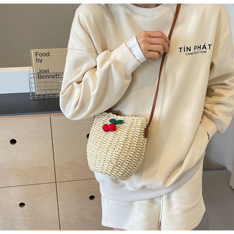 Women's Medium Straw Letter Fruit Vacation Beach Weave Bucket Zipper Straw Bag display picture 11