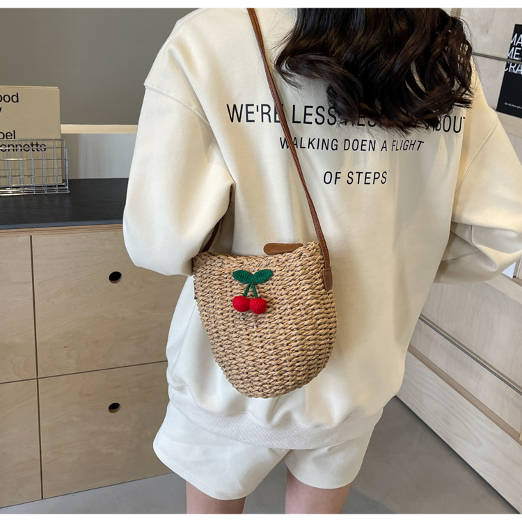 Women's Medium Straw Letter Fruit Vacation Beach Weave Bucket Zipper Straw Bag display picture 10