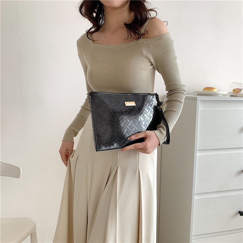 Women's All Seasons Pu Leather Classic Style Clutch Bag display picture 3