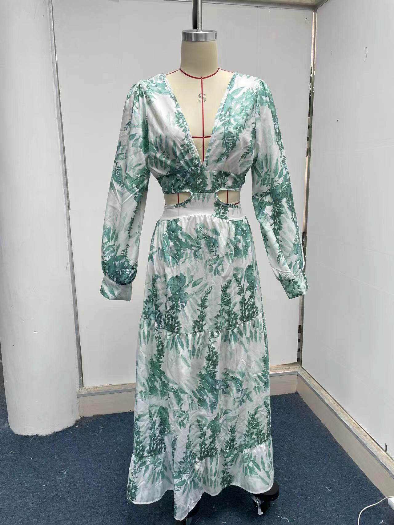 Women's A-line Skirt Elegant V Neck Printing Long Sleeve Printing Maxi Long Dress Daily display picture 20