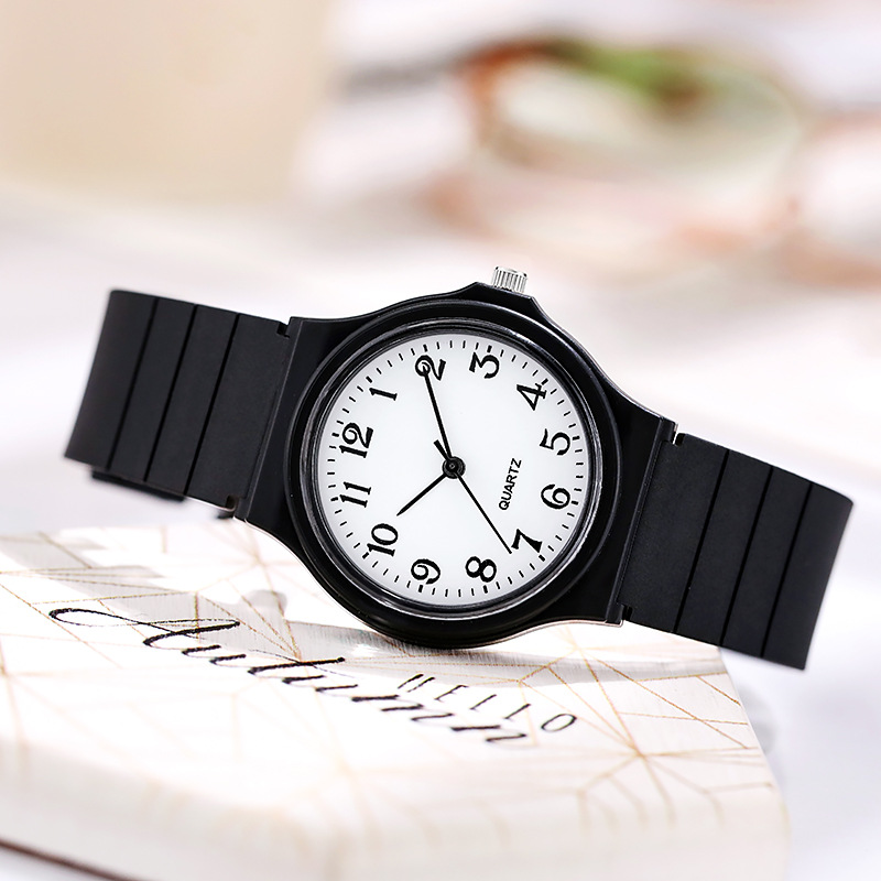 Simple Style Solid Color Buckle Quartz Women's Watches display picture 6
