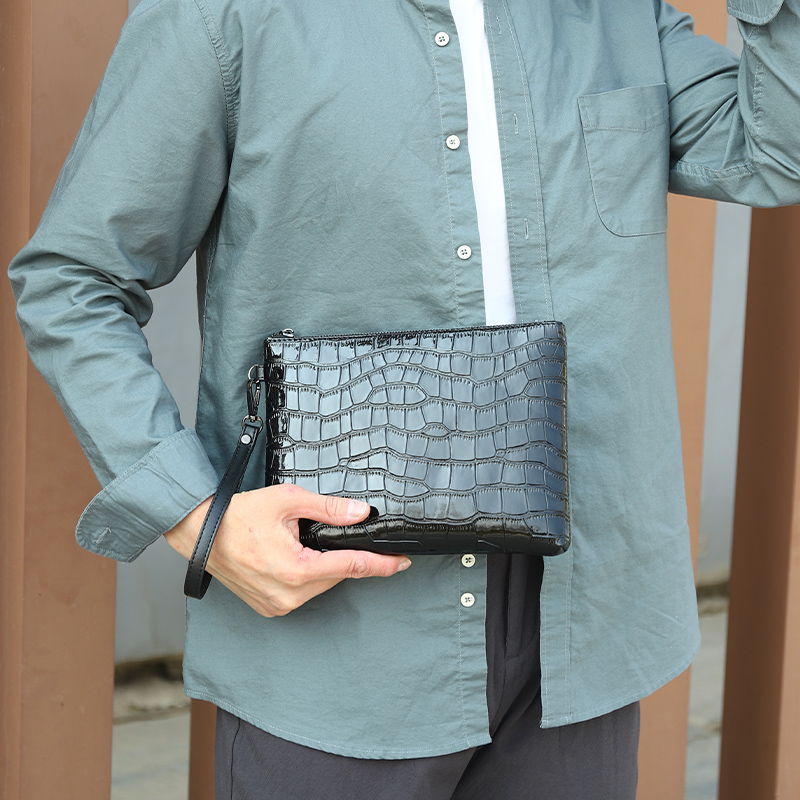 Men's Crocodile Weave Zipper Clutch Bag display picture 6