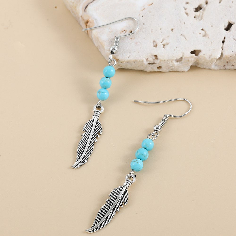 Fashion Feather Beaded Beaded Alloy Earrings display picture 3