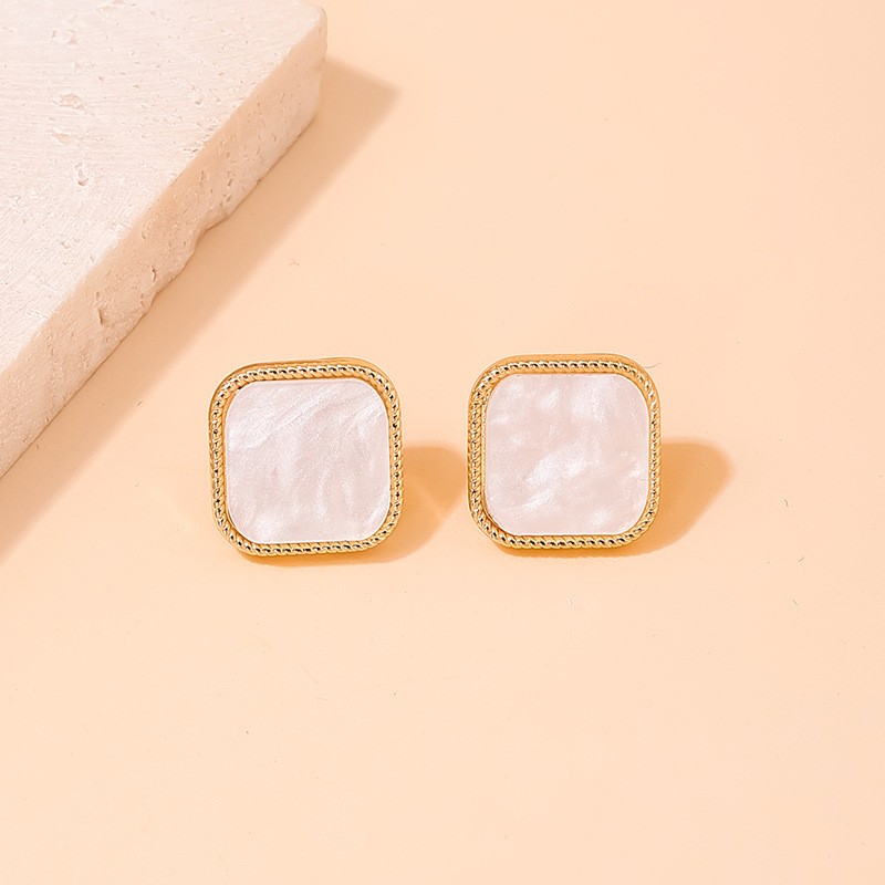 1 Pair Simple Style Geometric Alloy Ear Studs display picture 17