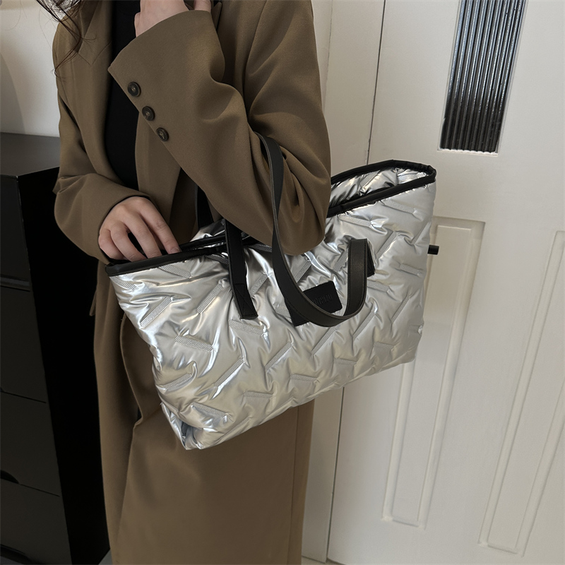 Women's Cotton Solid Color Classic Style Square Zipper Shoulder Bag display picture 12