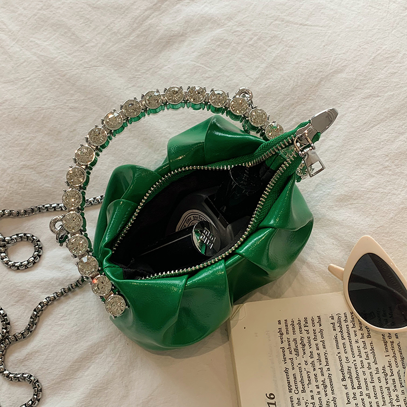 Women's Solid Color Classic Style Rhinestone Zipper Handbag display picture 14