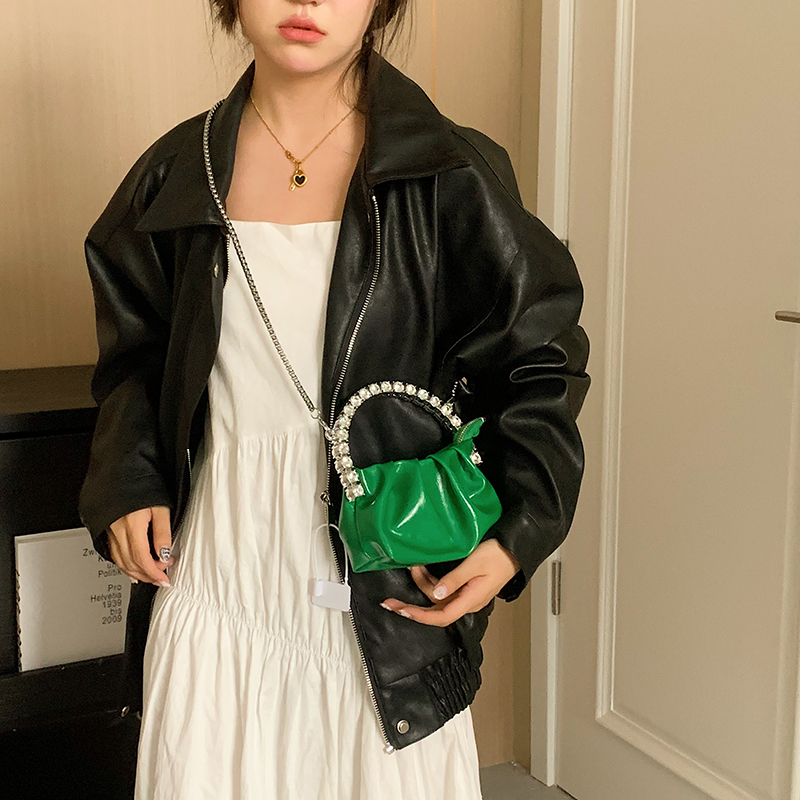 Women's Solid Color Classic Style Rhinestone Zipper Handbag display picture 16