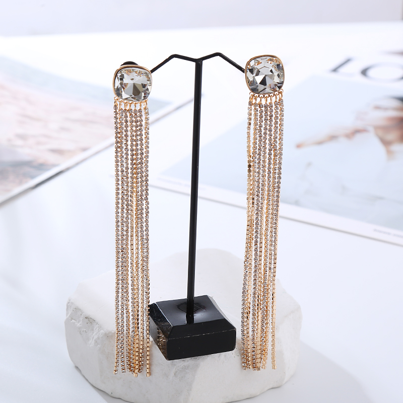 1 Pair Elegant Tassel Plating Inlay Alloy Rhinestones Gold Plated Silver Plated Drop Earrings display picture 3