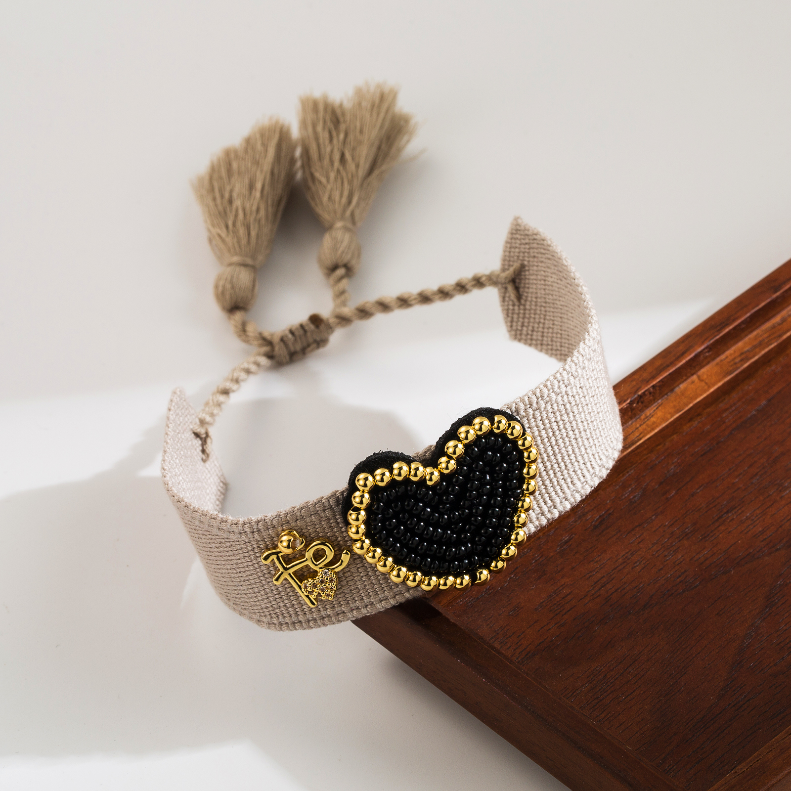 Einfacher Stil Herzform Tuch Glas Kupfer Perlen Stricken Valentinstag Frau Armband display picture 4